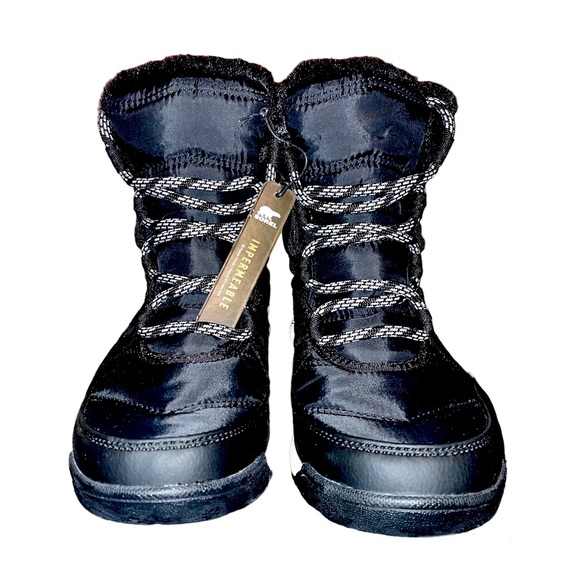 Winter boots/Sorel Whitney II Short Lace Waterproof Boots -Brand New Size 7 - Picture 2 of 5